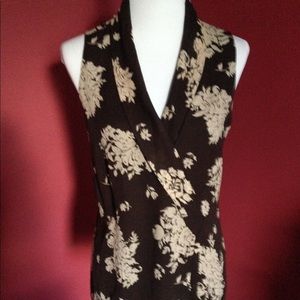 Dana Buchman Silk sleeveless blouse